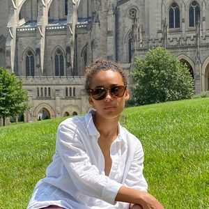 Meet your Posher, Zoya